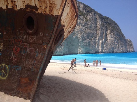 Zante Blogger Wreckage